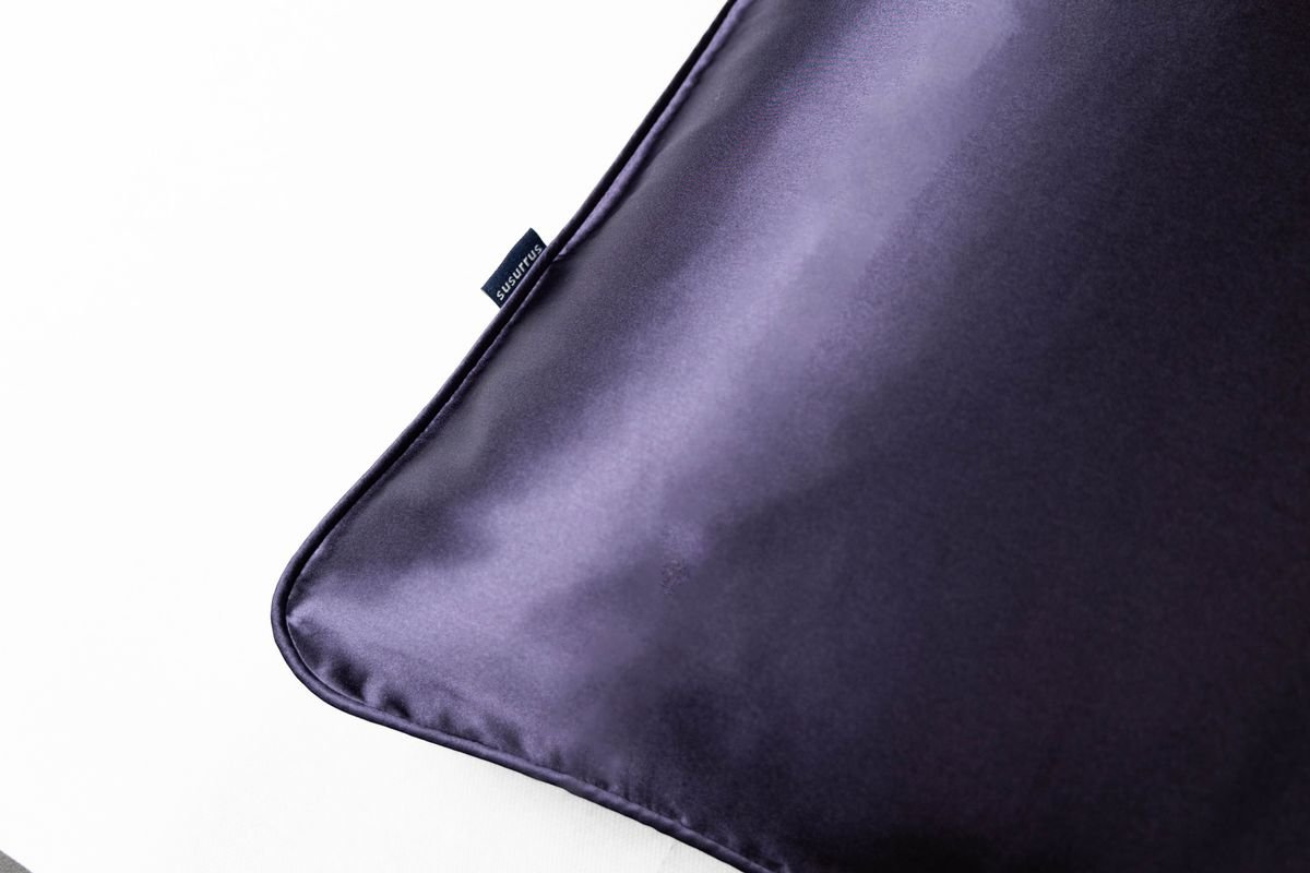 Susurrus Kissenbezug organic silk (dark blue) – Bild 3