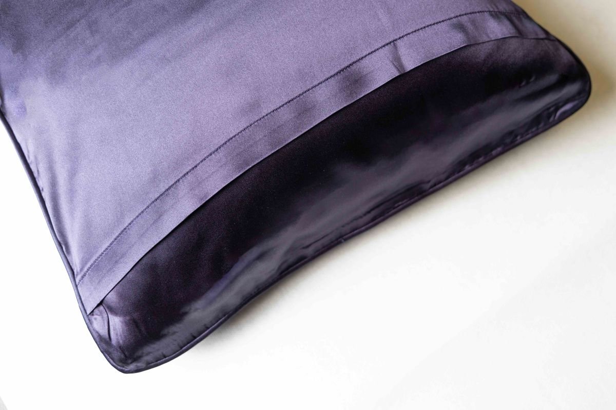 Susurrus Kissenbezug organic silk (dark blue) – Bild 4